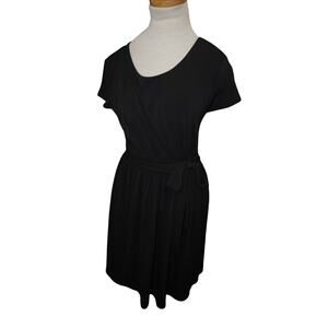 ModCloth Black Short Sleeve Fit & Flare Dress – Size Small (New with Tag)